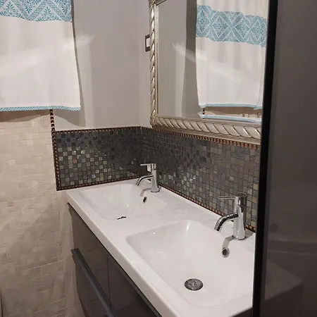 Al Mare Dodostell Apartment *